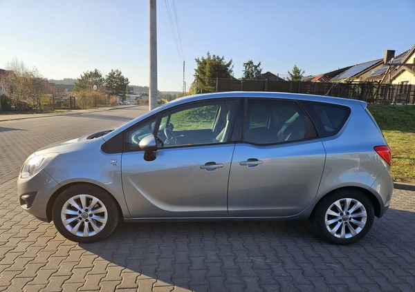 Opel Meriva cena 23400 przebieg: 160000, rok produkcji 2012 z Marki małe 56